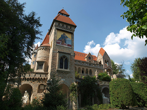 Bory Castle